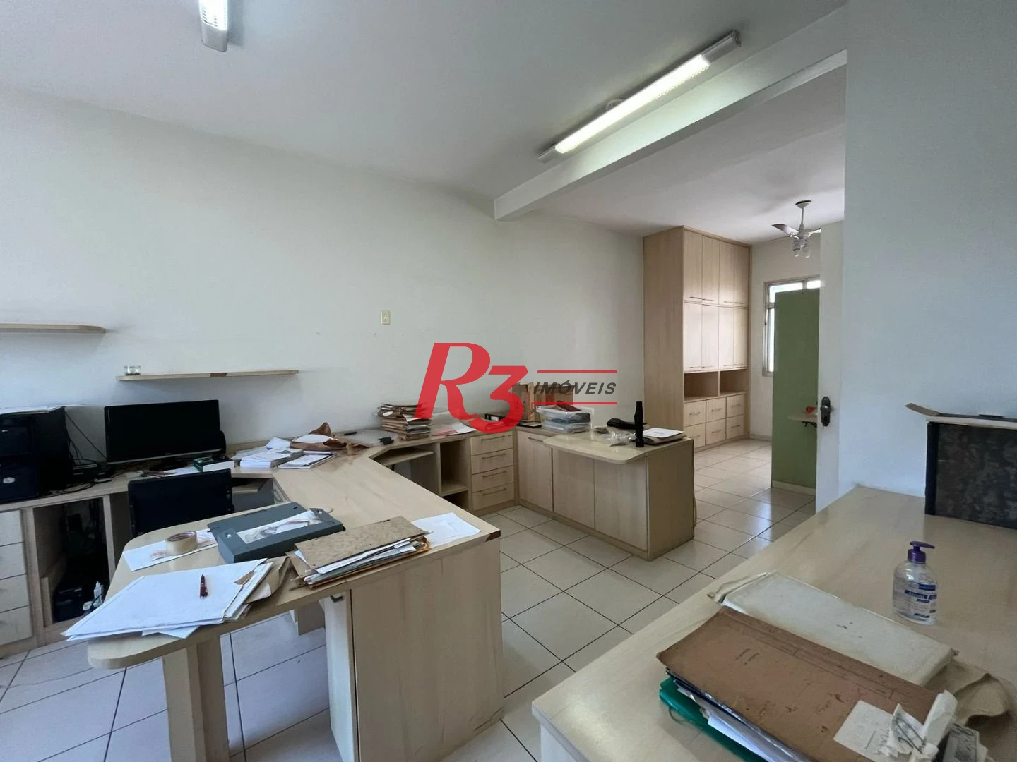 Sala à venda, 72 m² por R$ 240.000,00 - Centro - Santos/SP