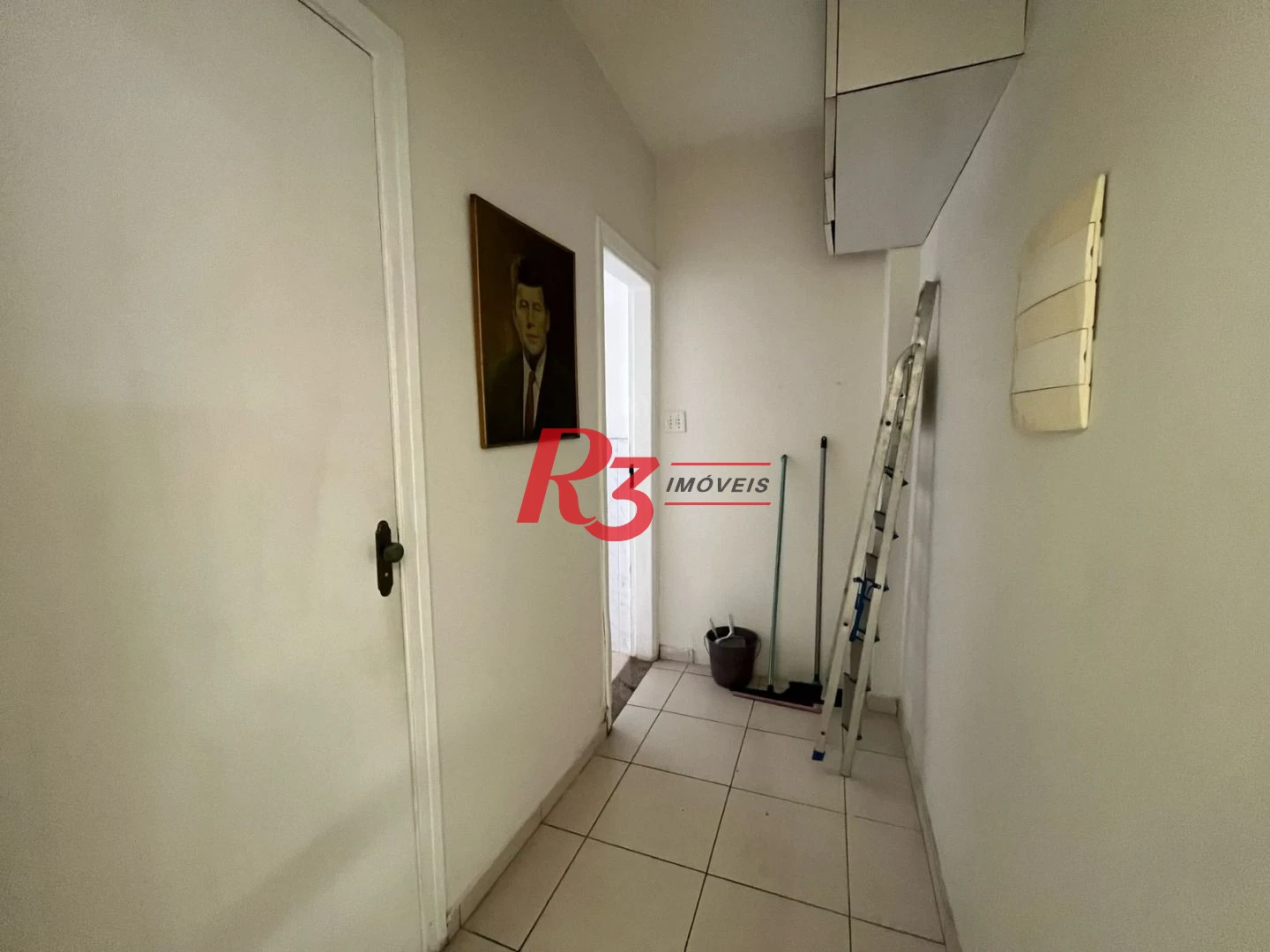 Sala à venda, 72 m² por R$ 240.000,00 - Centro - Santos/SP