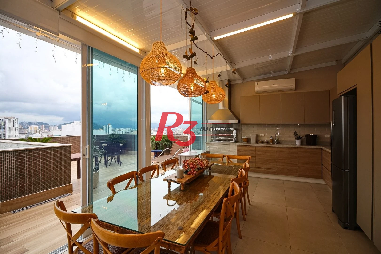 Cobertura com 4 dormitórios à venda, 430 m² por R$ 7.450.000,00 - Embaré - Santos/SP