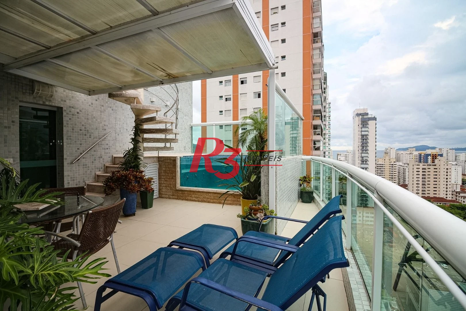 Cobertura com 4 dormitórios à venda, 430 m² por R$ 7.450.000,00 - Embaré - Santos/SP