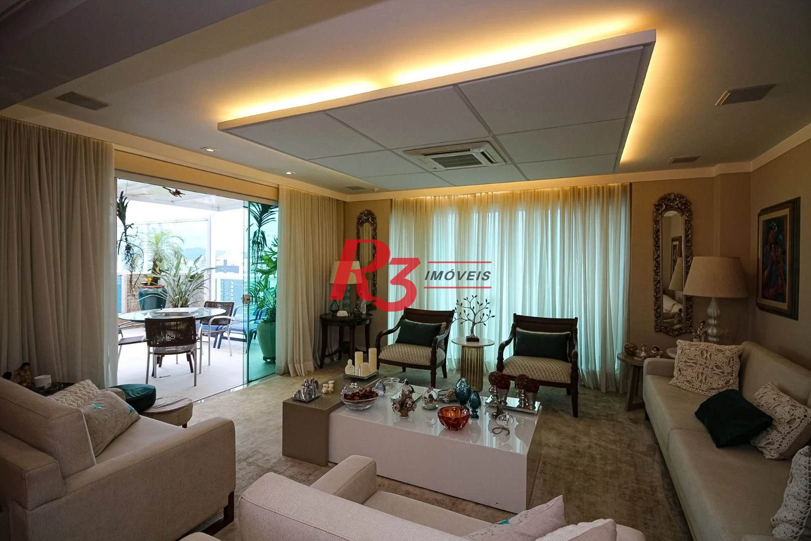 Cobertura com 4 dormitórios à venda, 430 m² por R$ 7.450.000,00 - Embaré - Santos/SP