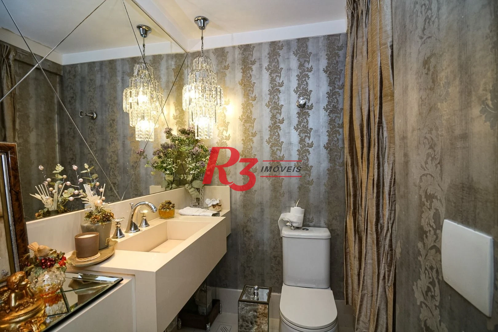 Cobertura com 4 dormitórios à venda, 430 m² por R$ 7.450.000,00 - Embaré - Santos/SP