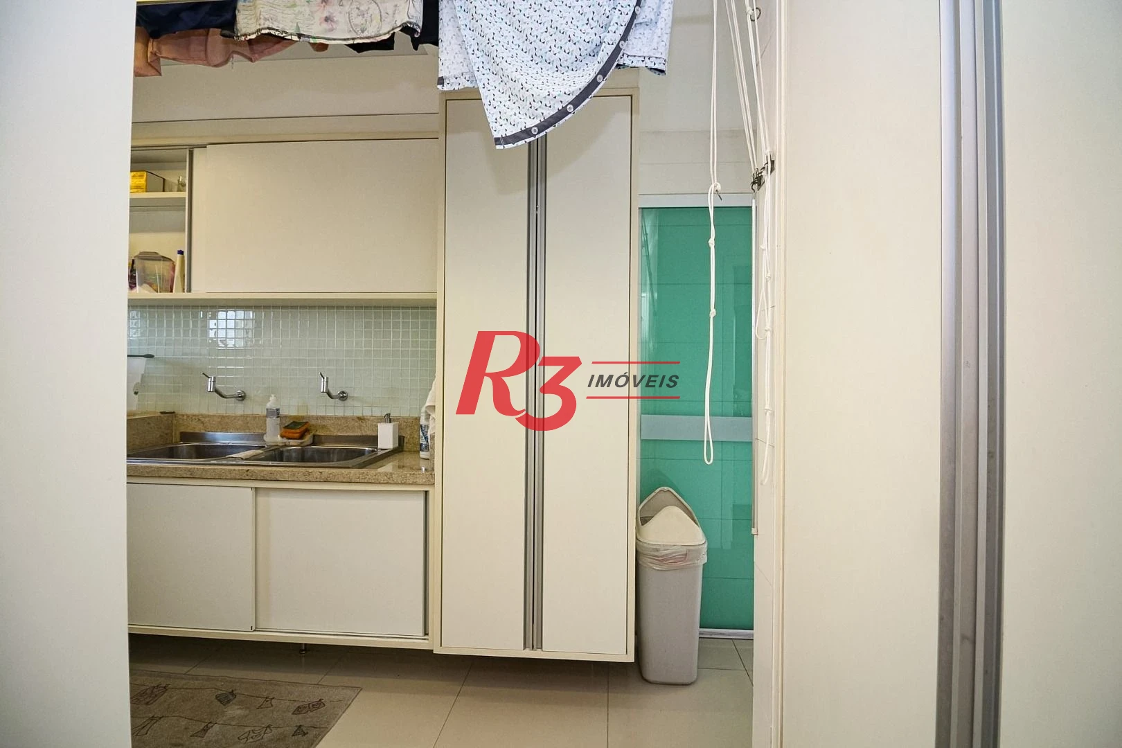 Cobertura com 4 dormitórios à venda, 430 m² por R$ 7.450.000,00 - Embaré - Santos/SP