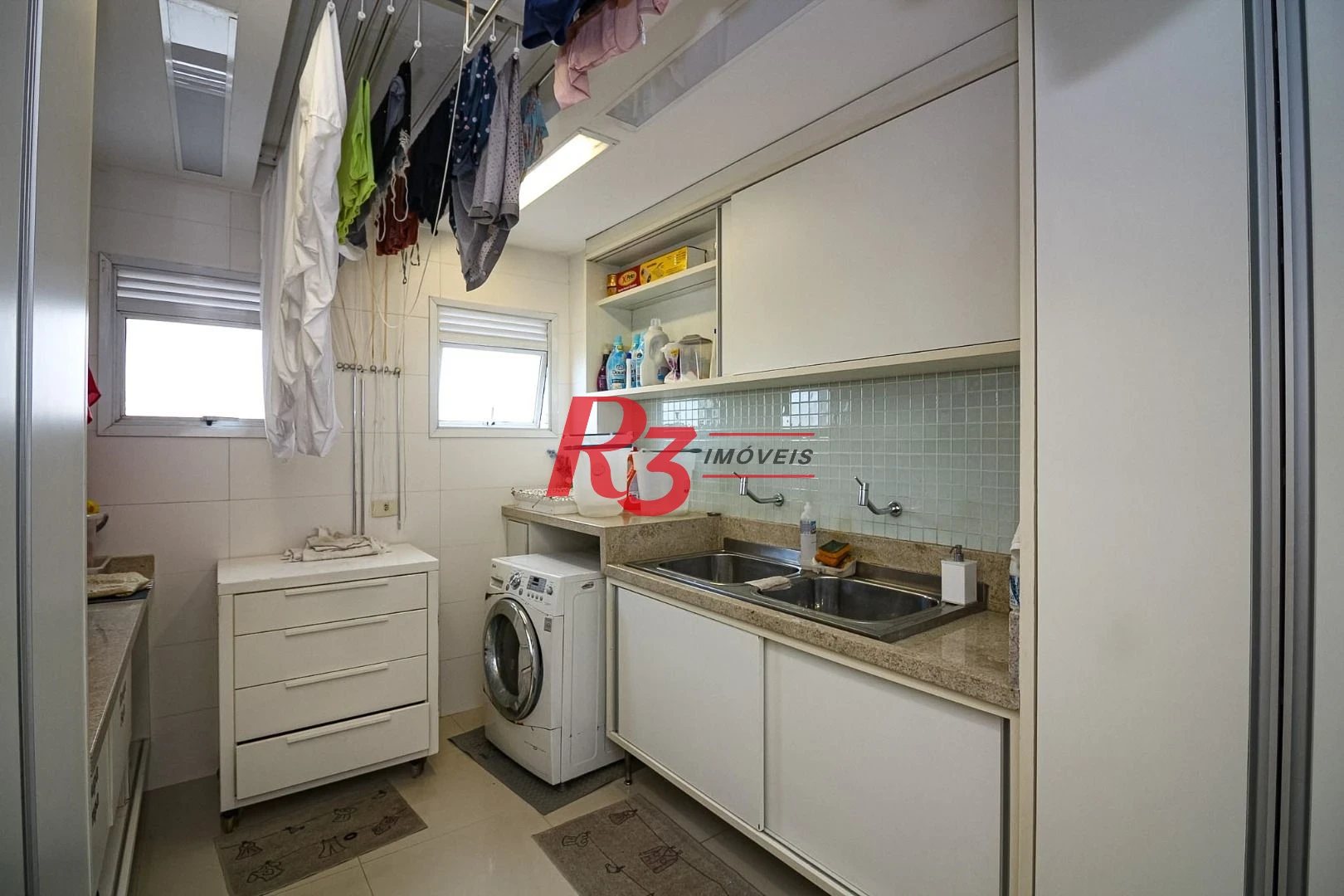 Cobertura com 4 dormitórios à venda, 430 m² por R$ 7.450.000,00 - Embaré - Santos/SP