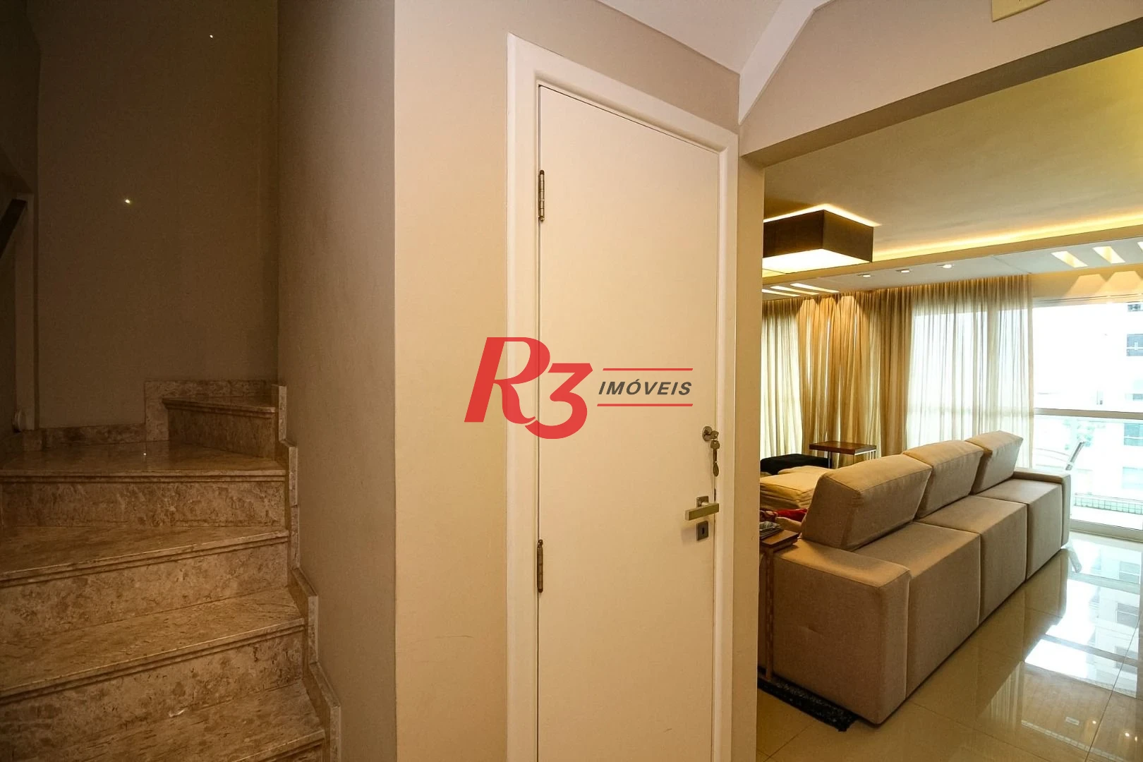 Cobertura com 4 dormitórios à venda, 430 m² por R$ 7.450.000,00 - Embaré - Santos/SP