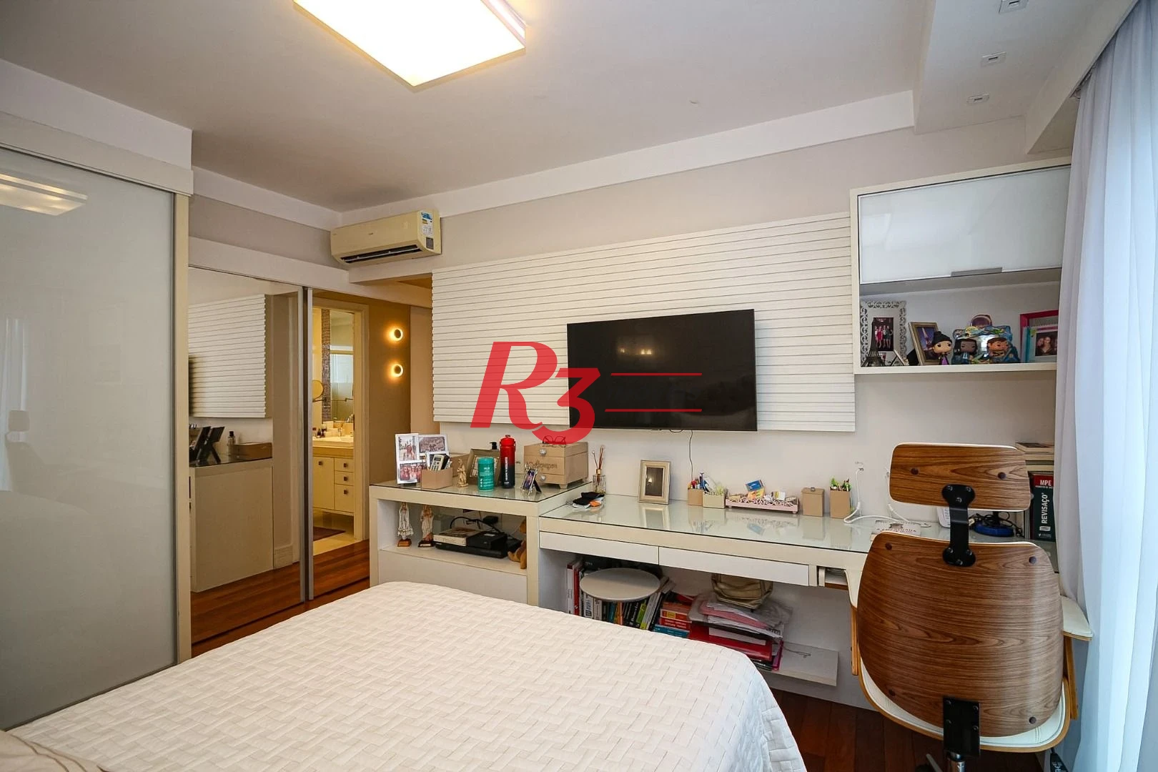 Cobertura com 4 dormitórios à venda, 430 m² por R$ 7.450.000,00 - Embaré - Santos/SP