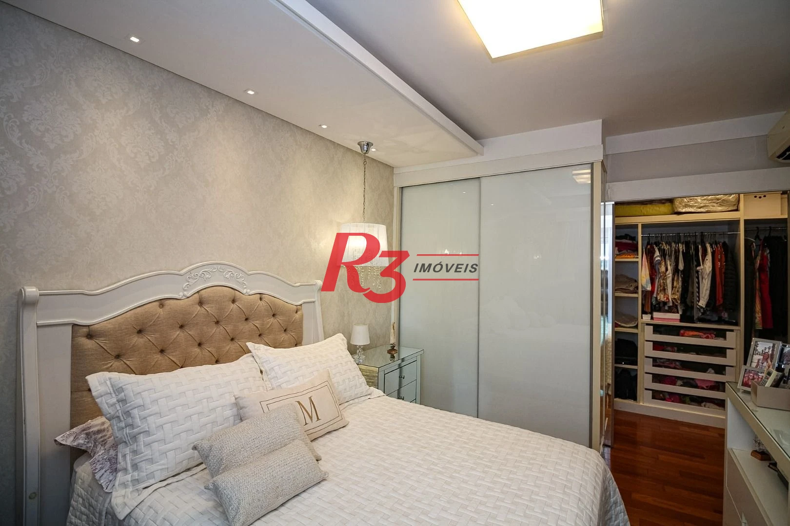 Cobertura com 4 dormitórios à venda, 430 m² por R$ 7.450.000,00 - Embaré - Santos/SP