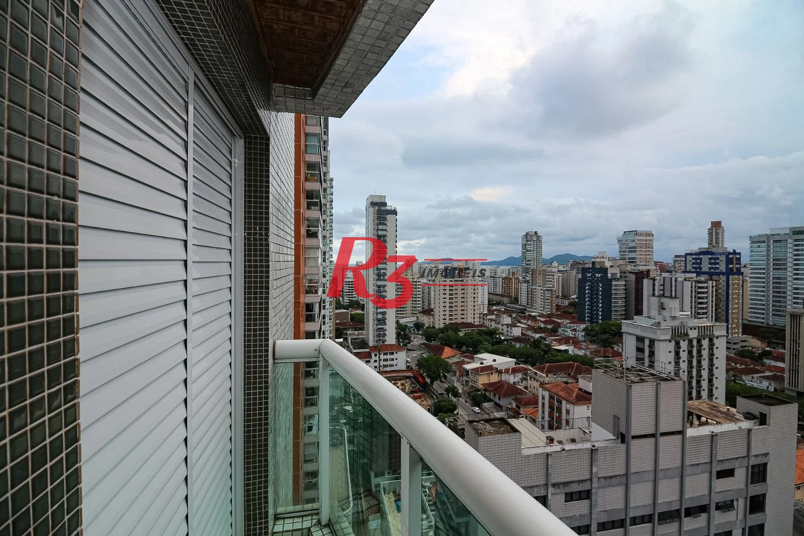 Cobertura com 4 dormitórios à venda, 430 m² por R$ 7.450.000,00 - Embaré - Santos/SP