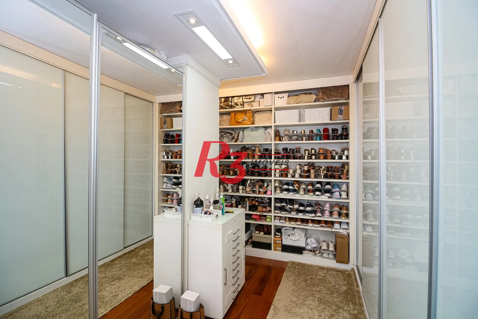 Cobertura com 4 dormitórios à venda, 430 m² por R$ 7.450.000,00 - Embaré - Santos/SP