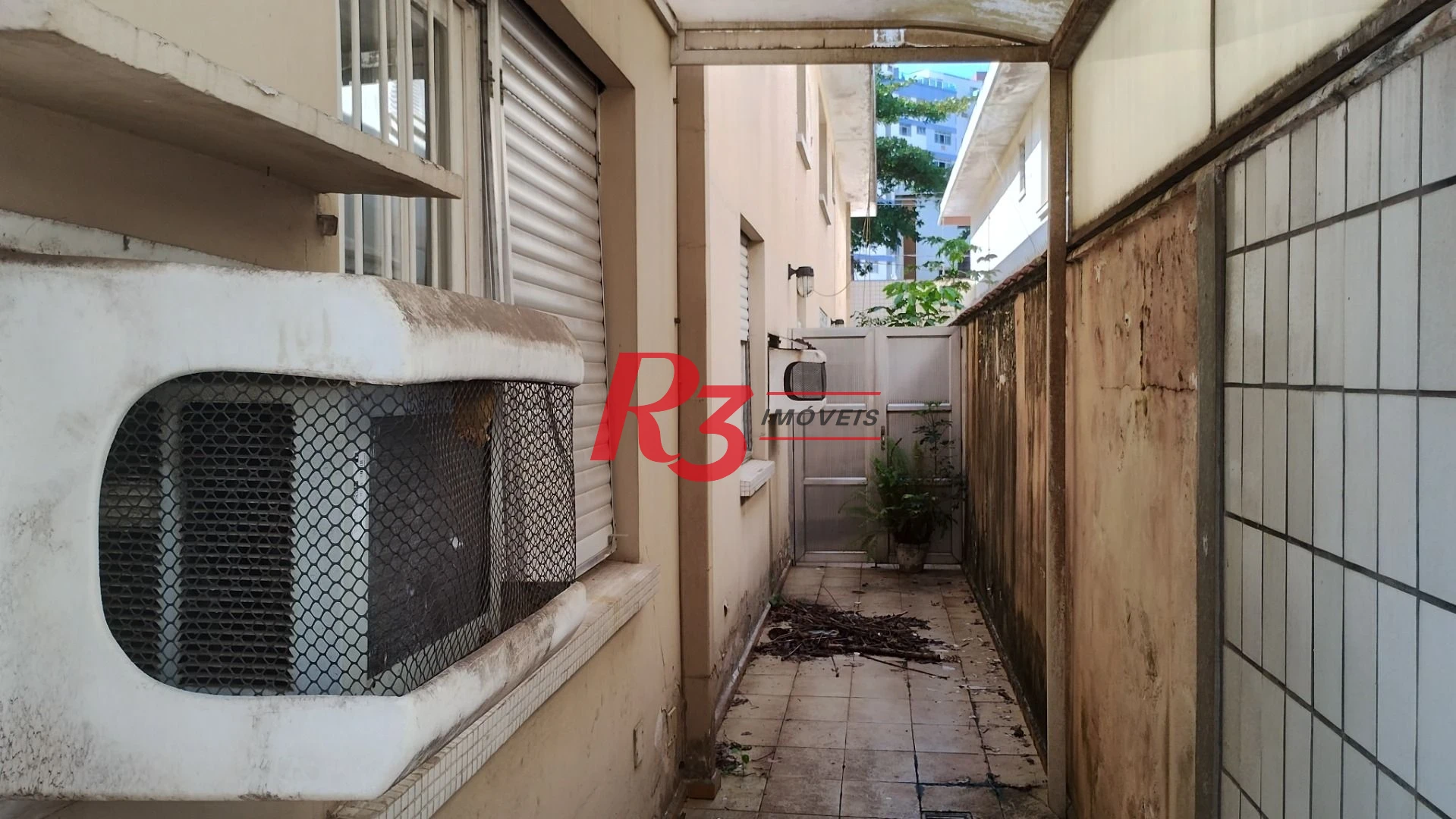 Casa com 4 dormitórios para alugar, 248 m² por R$ 9.650,90/mês - Ponta da Praia - Santos/SP