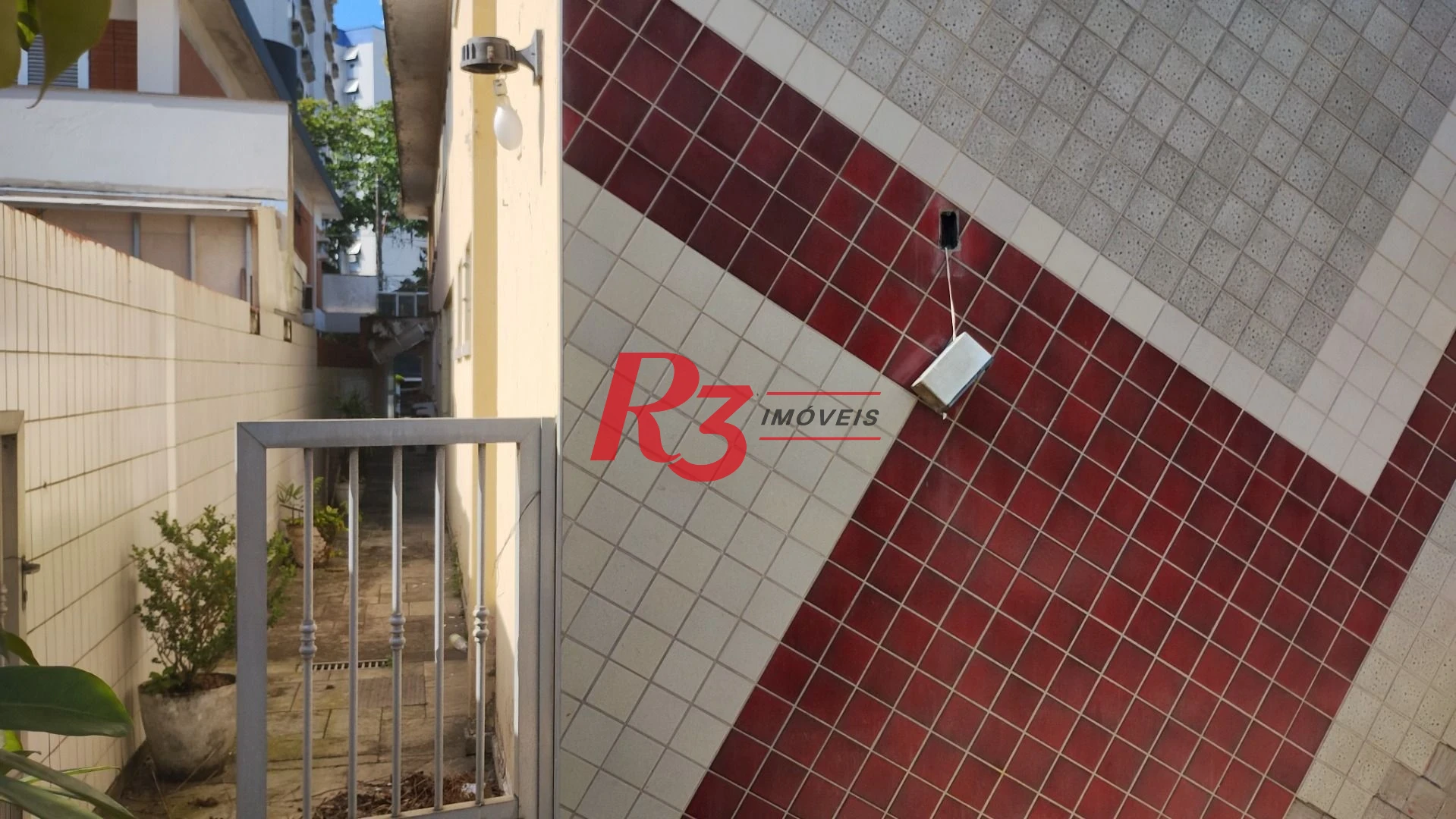 Casa com 4 dormitórios para alugar, 248 m² por R$ 9.650,90/mês - Ponta da Praia - Santos/SP