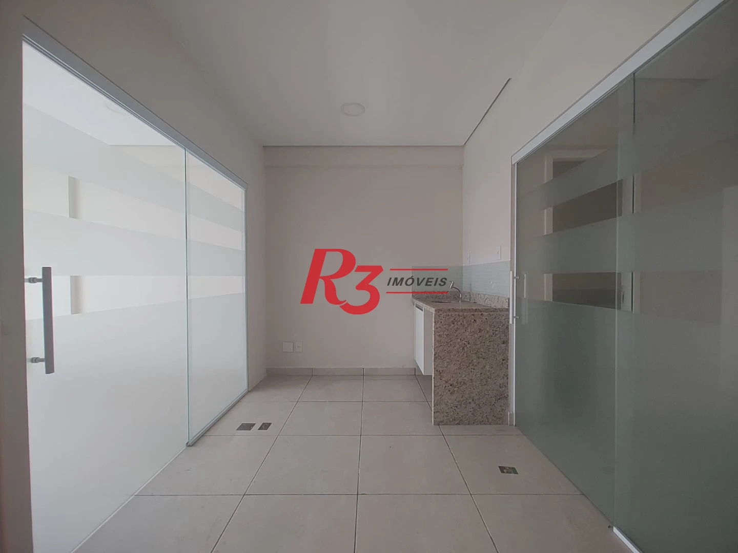 Sala para alugar, 49 m² por R$ 3.600,00/mês - Vila Matias - Santos/SP