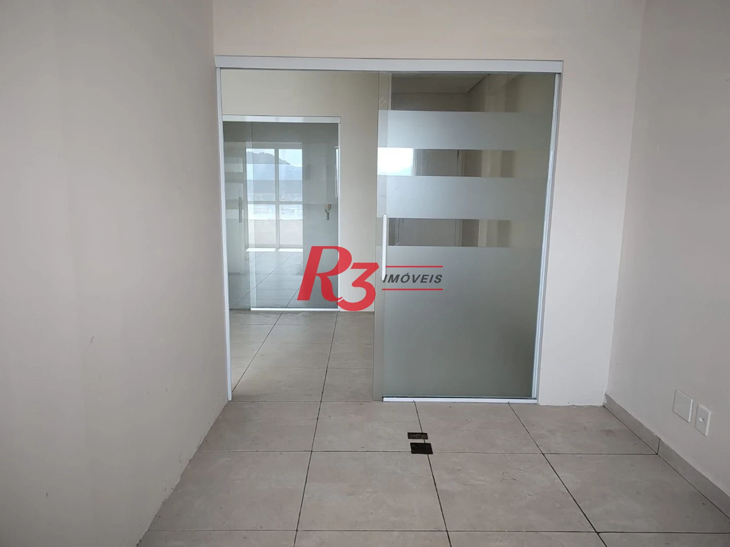 Sala para alugar, 49 m² por R$ 3.600,00/mês - Vila Matias - Santos/SP