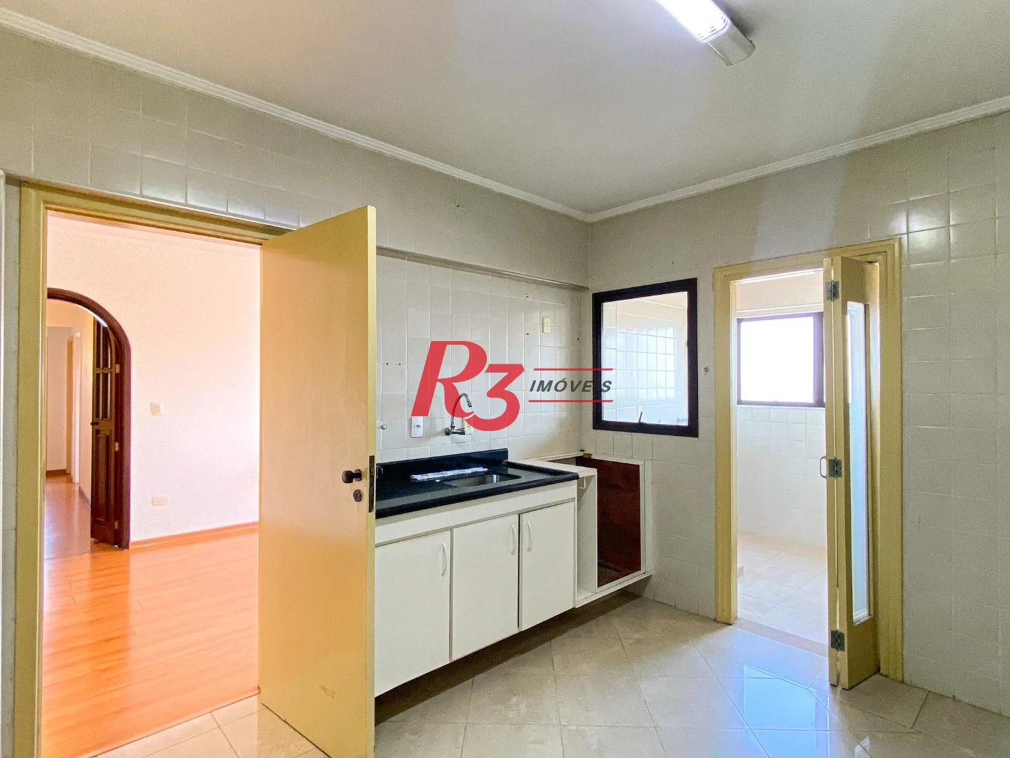 Apartamento á venda 2 dormitórios com Planejados 1vg bairro Marapé