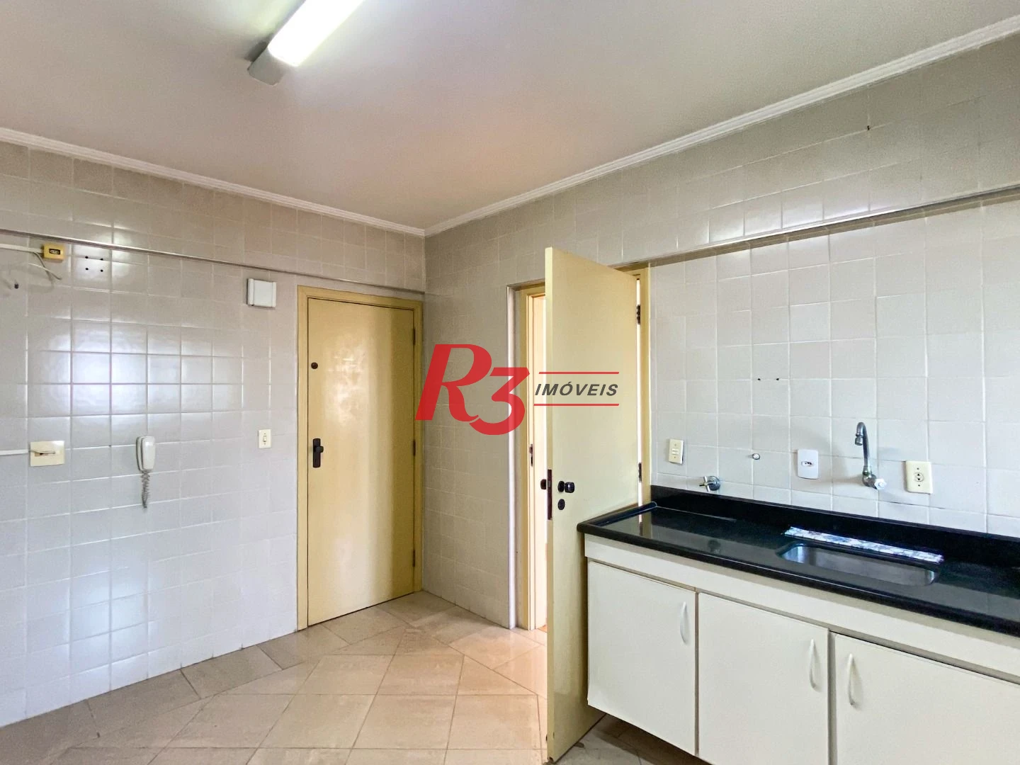 Apartamento á venda 2 dormitórios com Planejados 1vg bairro Marapé
