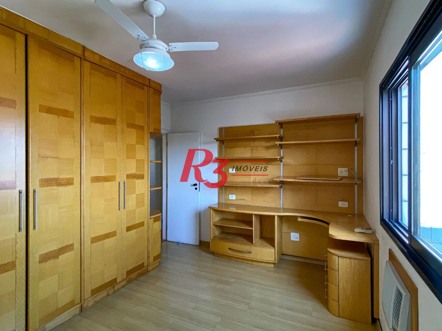 Apartamento á venda 2 dormitórios com Planejados 1vg bairro Marapé