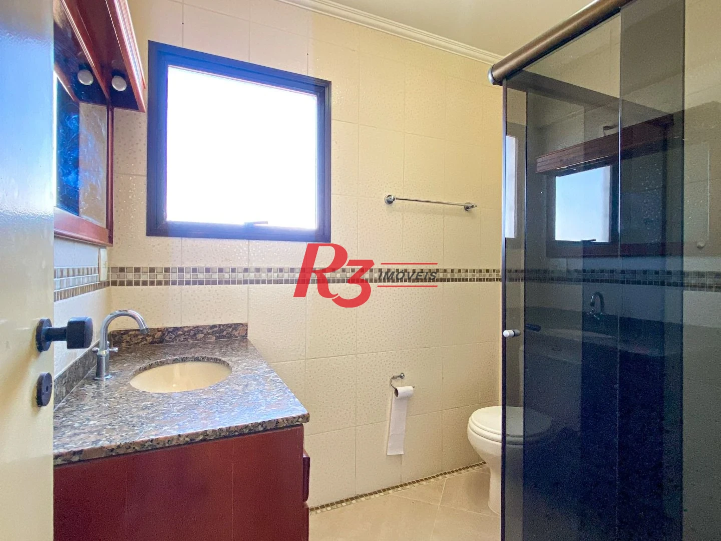 Apartamento á venda 2 dormitórios com Planejados 1vg bairro Marapé