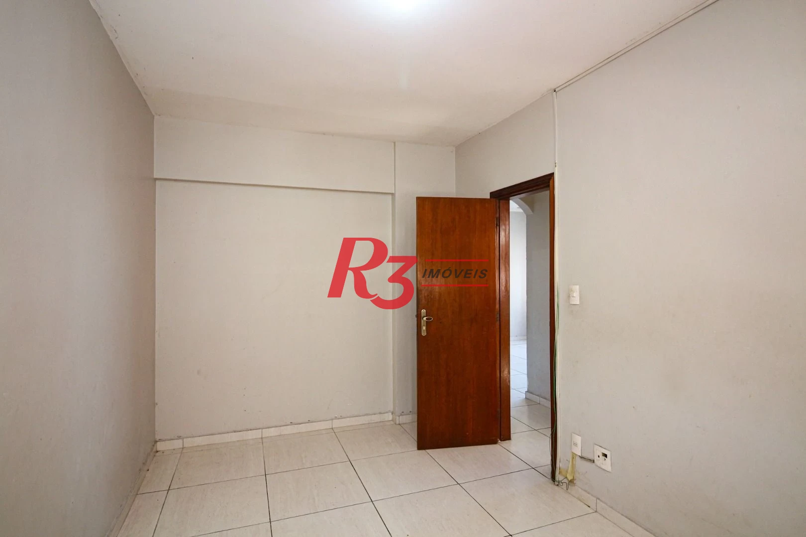 Apartamento á venda 2 dormitórios 1 Vg no bairro Marapé