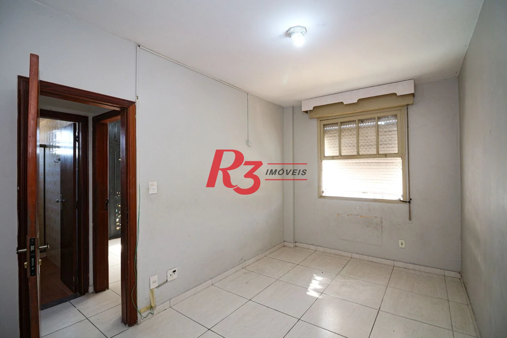 Apartamento á venda 2 dormitórios 1 Vg no bairro Marapé