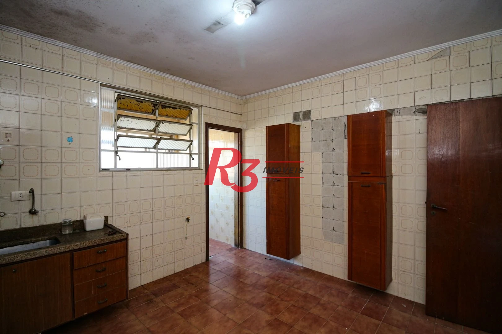 Apartamento á venda 2 dormitórios 1 Vg no bairro Marapé
