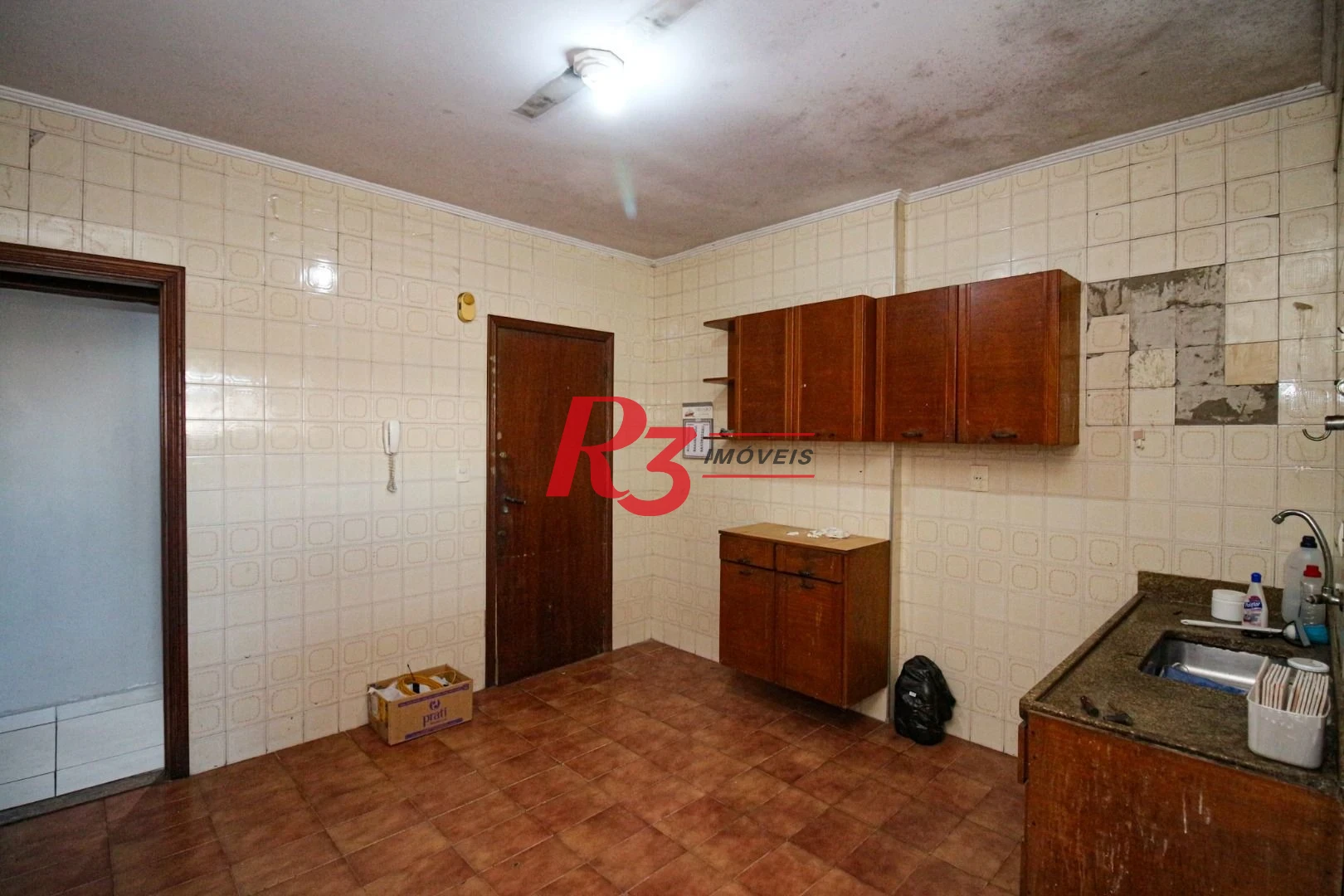 Apartamento á venda 2 dormitórios 1 Vg no bairro Marapé