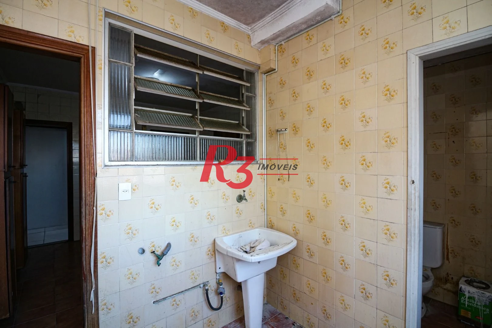Apartamento á venda 2 dormitórios 1 Vg no bairro Marapé