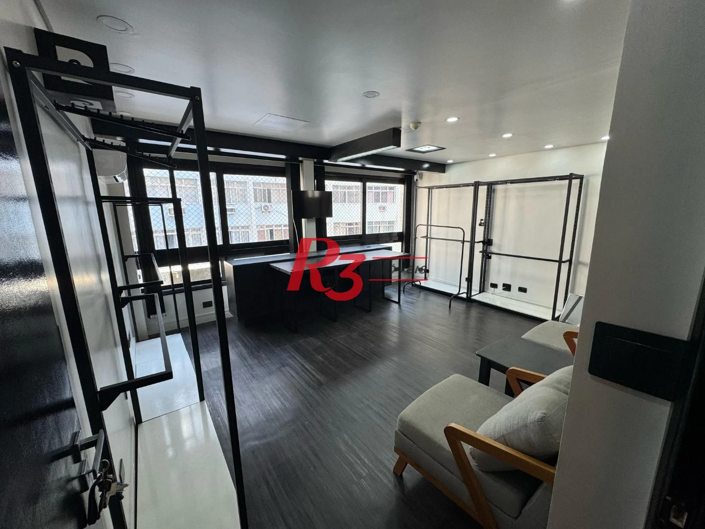 Sala à venda, 46 m² por R$ 310.000,00 - Gonzaga - Santos/SP