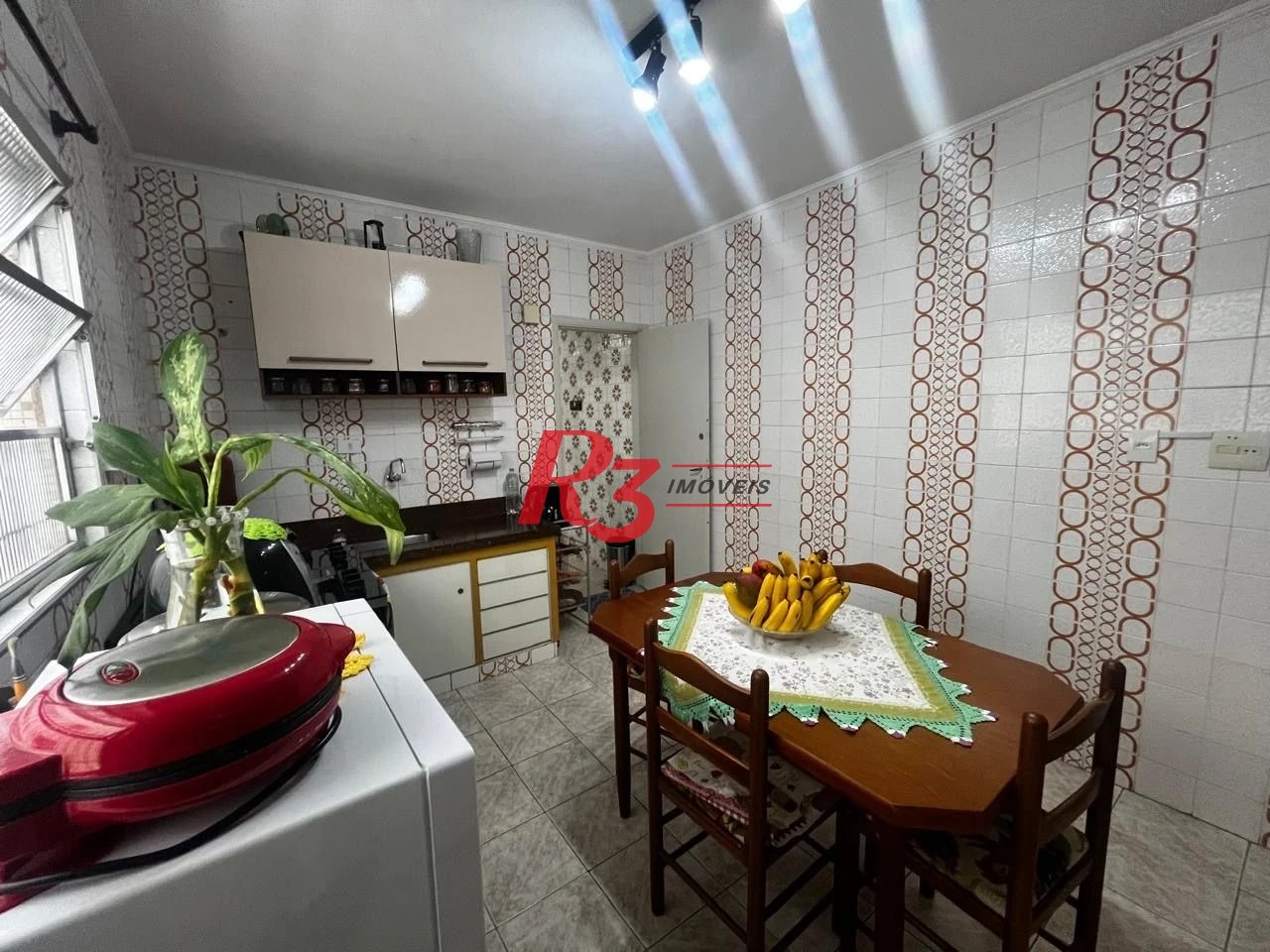 Apartamento com 2 dormitórios à venda, 72 m² por R$ 460.000,00 - Aparecida - Santos/SP