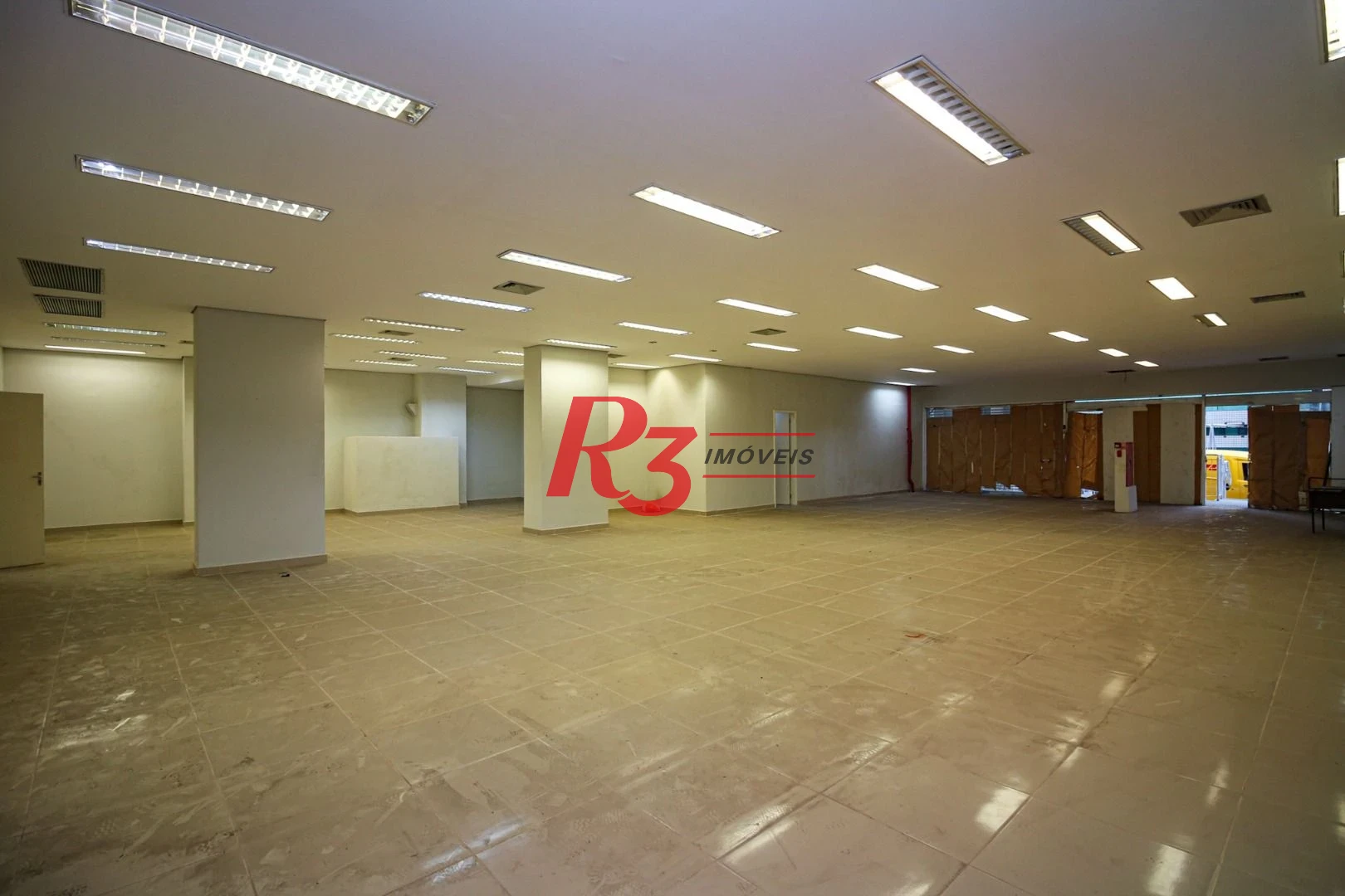 Loja, 500 m² - venda por R$ 3.000.000,00 ou aluguel por R$ 28.200,00/mês - Centro - Santos/SP