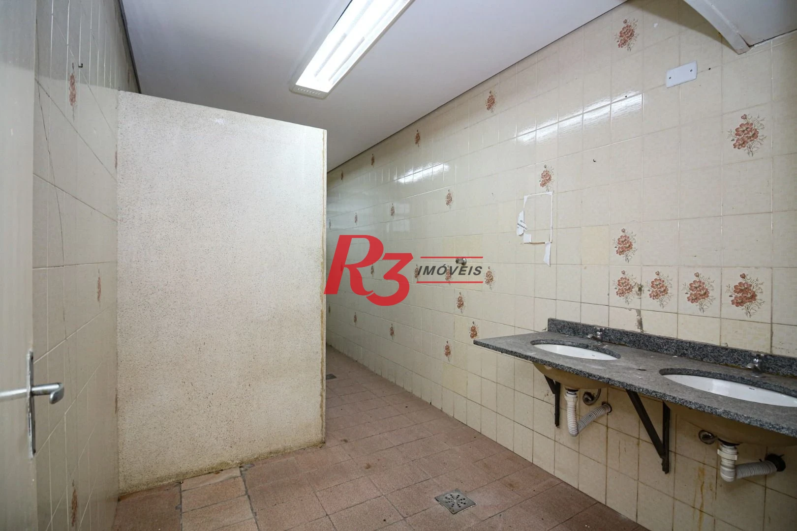 Loja, 500 m² - venda por R$ 3.000.000,00 ou aluguel por R$ 28.200,00/mês - Centro - Santos/SP