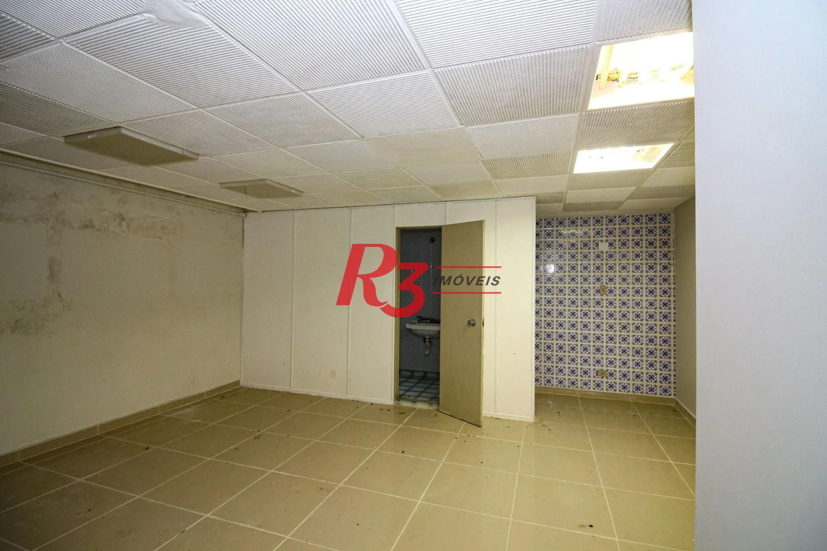 Loja, 500 m² - venda por R$ 3.000.000,00 ou aluguel por R$ 28.200,00/mês - Centro - Santos/SP