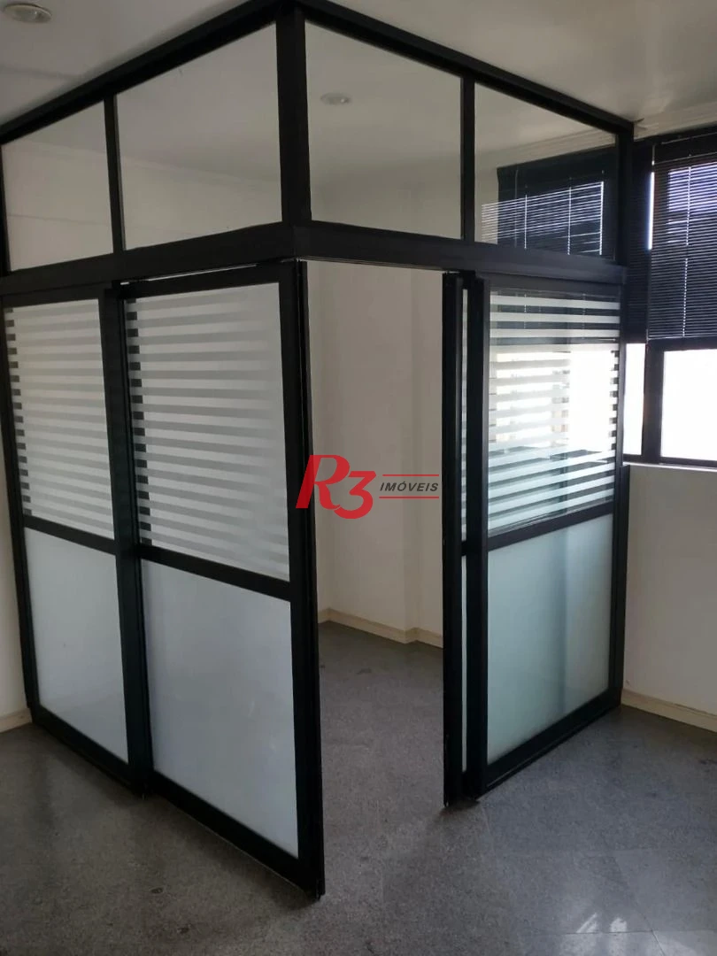 Conjunto à venda, 63 m² por R$ 250.000,00 - Ponta da Praia - Santos/SP