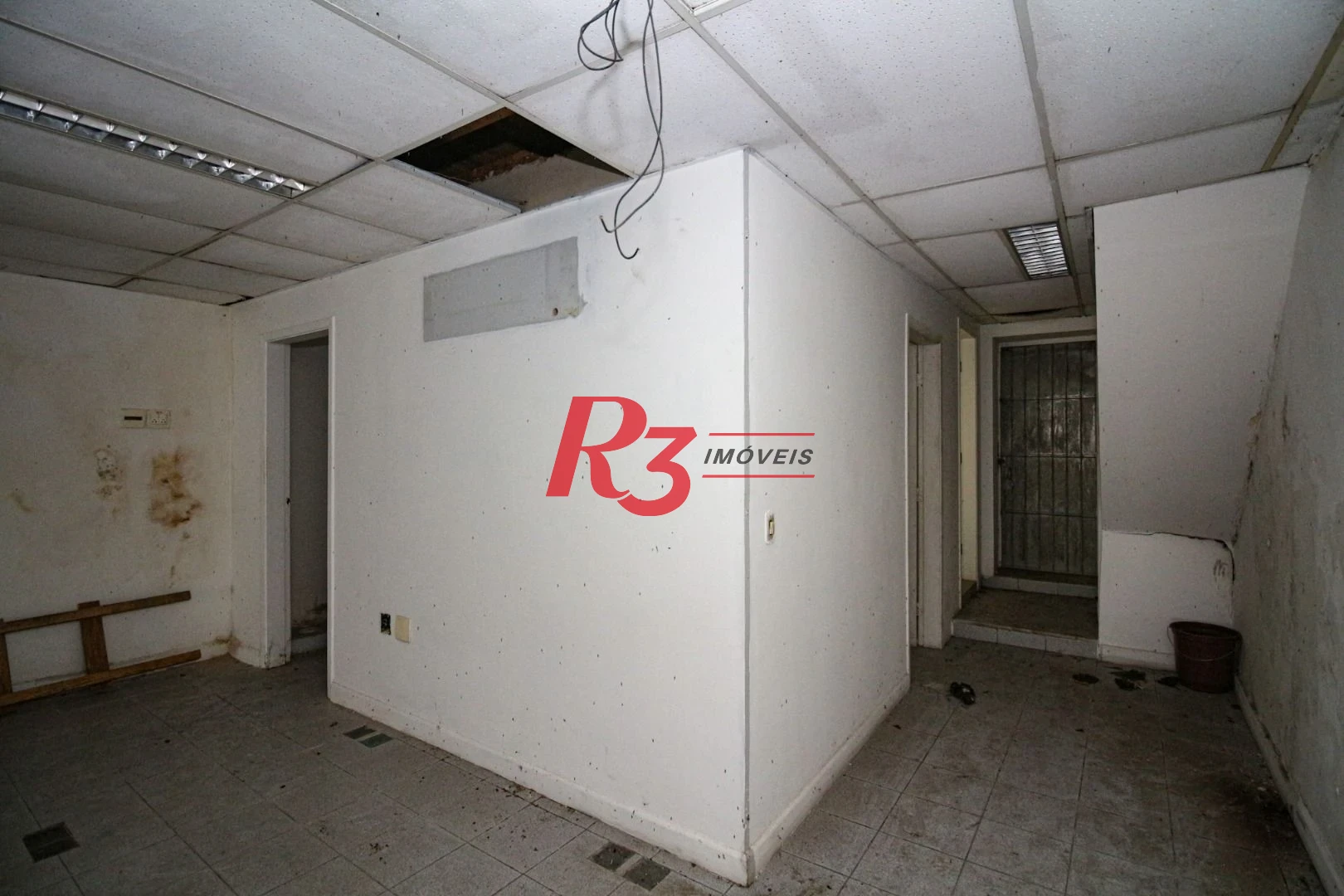 Loja, 240 m² - venda por R$ 1.060.000,00 ou aluguel por R$ 5.500,00/mês - Centro - Santos/SP