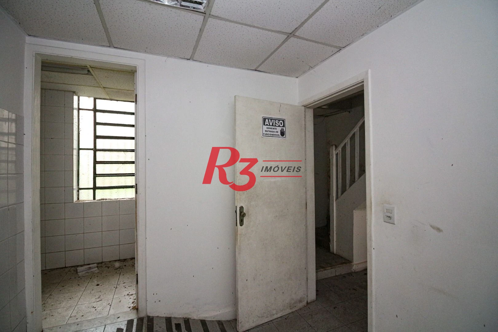 Loja, 240 m² - venda por R$ 1.060.000,00 ou aluguel por R$ 5.500,00/mês - Centro - Santos/SP