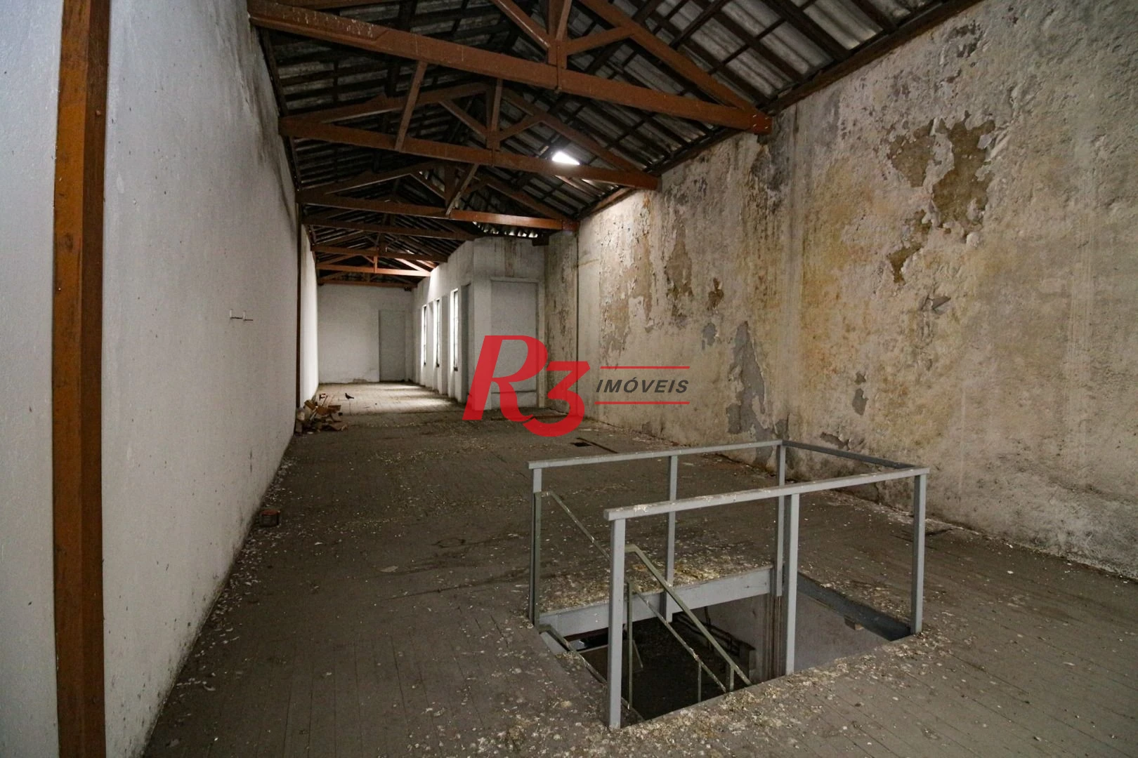 Loja, 240 m² - venda por R$ 1.060.000,00 ou aluguel por R$ 5.500,00/mês - Centro - Santos/SP