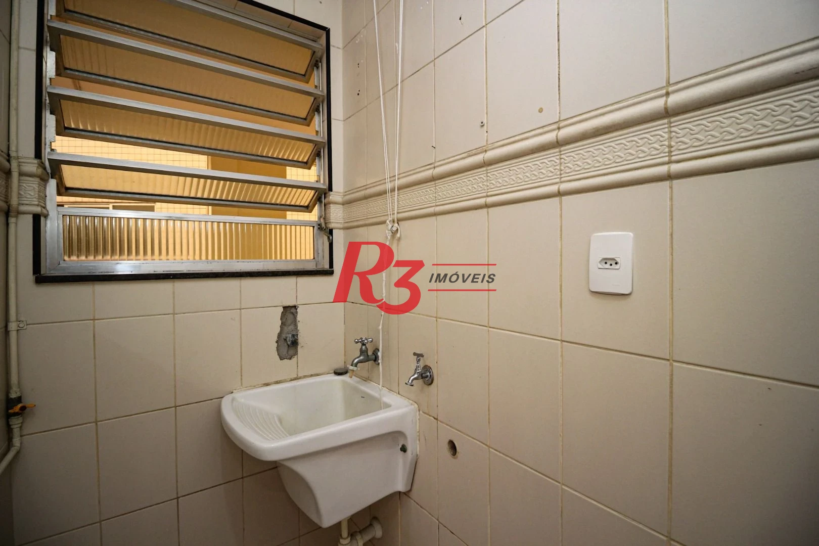 Apartamento com 1 dormitório à venda, 50 m² por R$ 380.000,00 - Ponta da Praia - Santos/SP