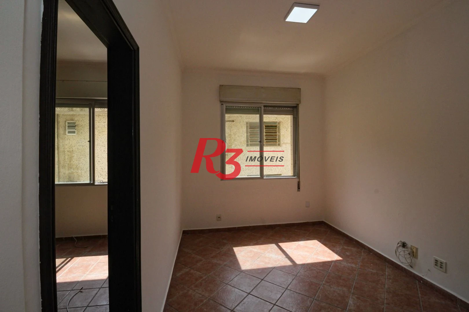 Apartamento com 1 dormitório à venda, 50 m² por R$ 380.000,00 - Ponta da Praia - Santos/SP