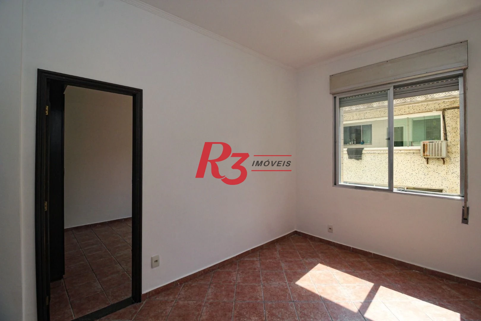 Apartamento com 1 dormitório à venda, 50 m² por R$ 380.000,00 - Ponta da Praia - Santos/SP