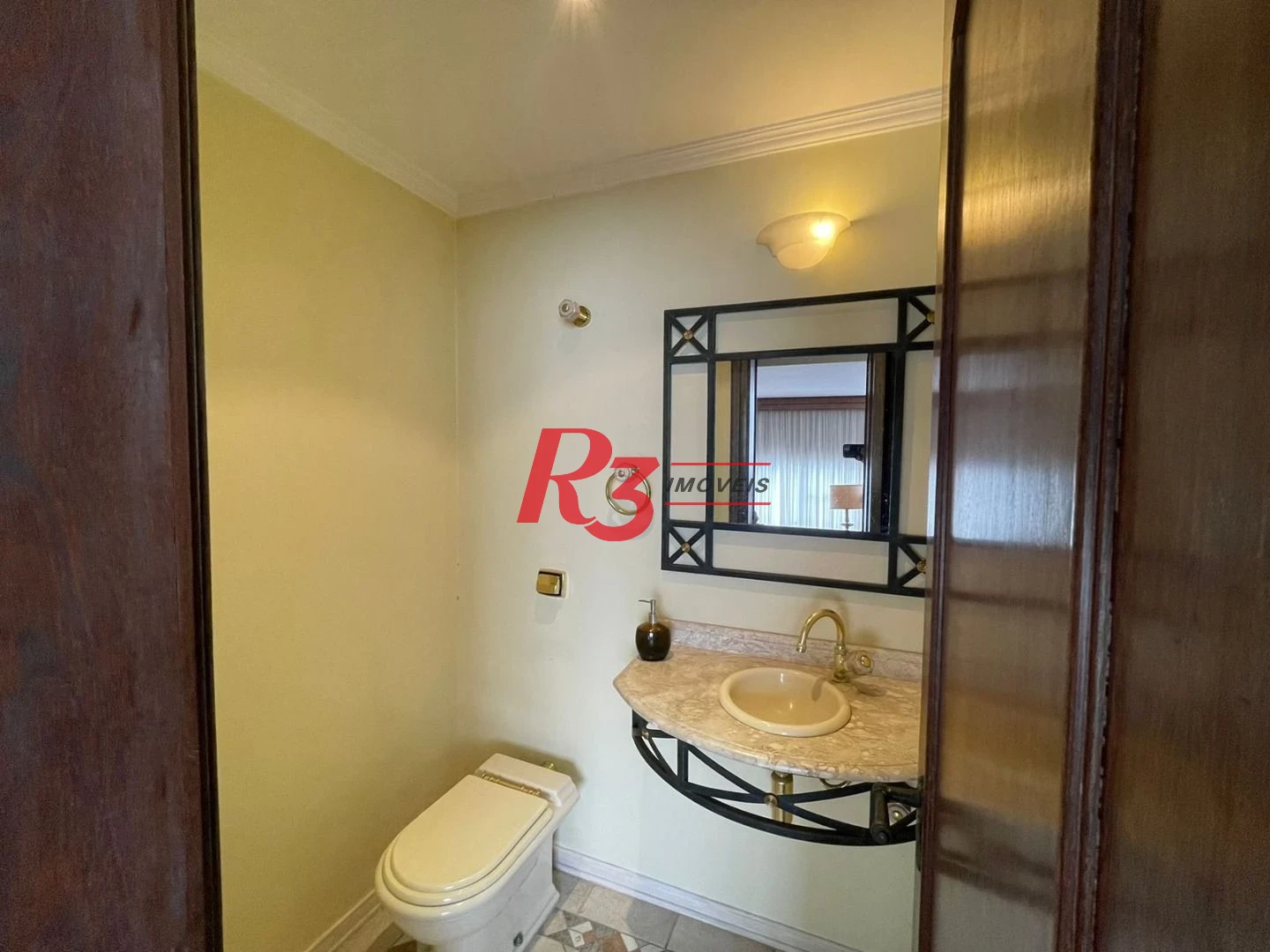 Apartamento com 4 dormitórios à venda, 235 m² por R$ 1.400.000,00 - Ilha Porchat - São Vicente/SP