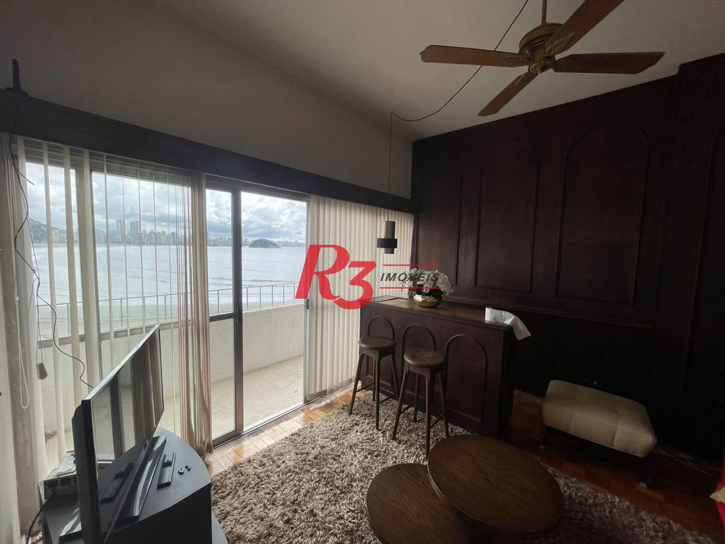 Apartamento com 4 dormitórios à venda, 235 m² por R$ 1.400.000,00 - Ilha Porchat - São Vicente/SP