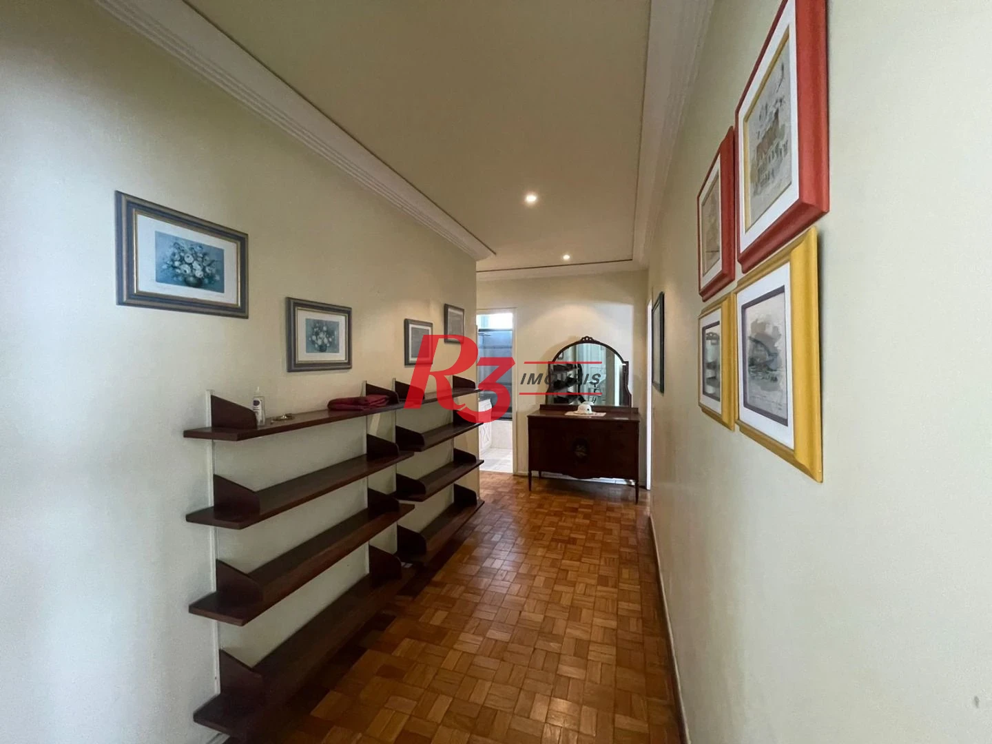 Apartamento com 4 dormitórios à venda, 235 m² por R$ 1.400.000,00 - Ilha Porchat - São Vicente/SP