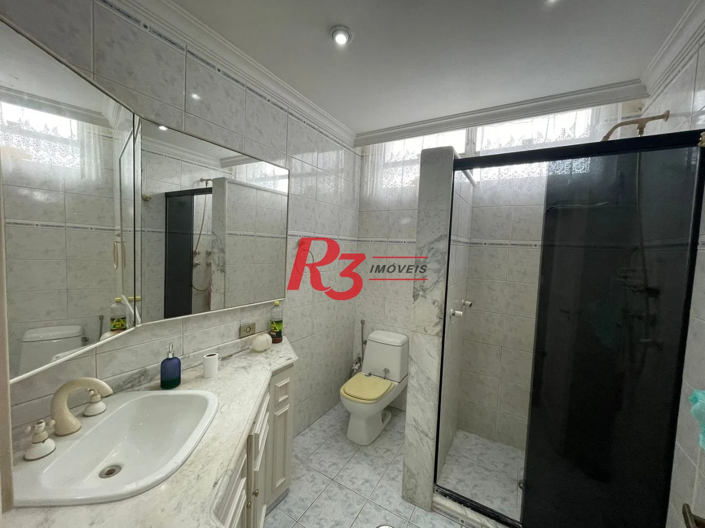 Apartamento com 4 dormitórios à venda, 235 m² por R$ 1.400.000,00 - Ilha Porchat - São Vicente/SP