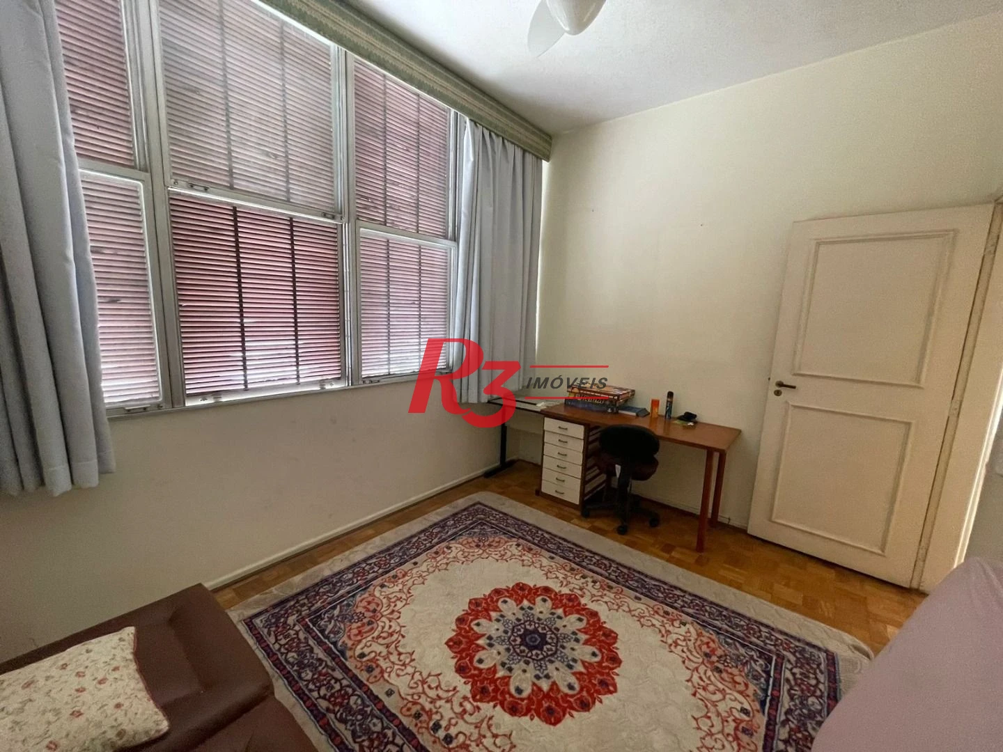 Apartamento com 4 dormitórios à venda, 235 m² por R$ 1.400.000,00 - Ilha Porchat - São Vicente/SP