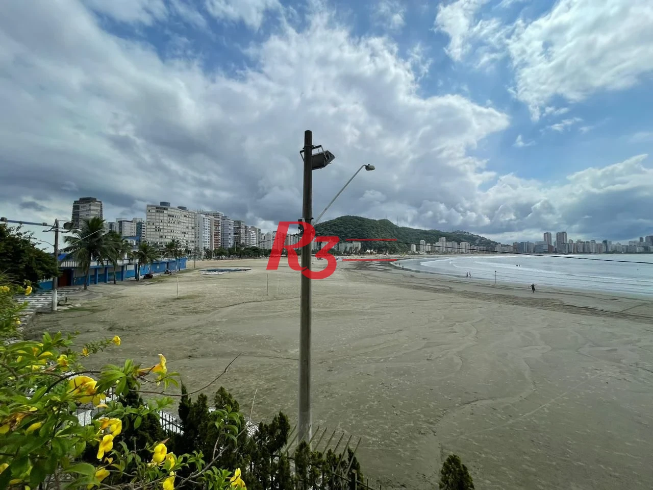 Apartamento com 4 dormitórios à venda, 235 m² por R$ 1.400.000,00 - Ilha Porchat - São Vicente/SP