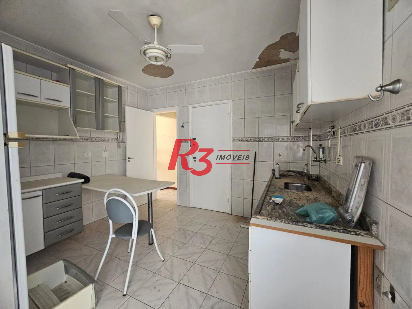 Apartamento com 2 dormitórios à venda, 80 m² por R$ 430.000,00 - Campo Grande - Santos/SP