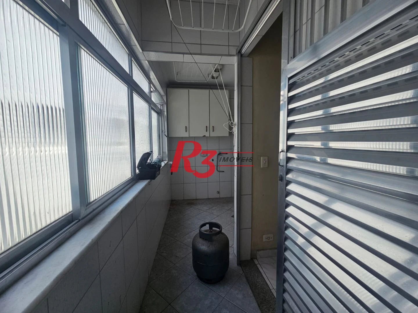 Apartamento com 2 dormitórios à venda, 80 m² por R$ 430.000,00 - Campo Grande - Santos/SP