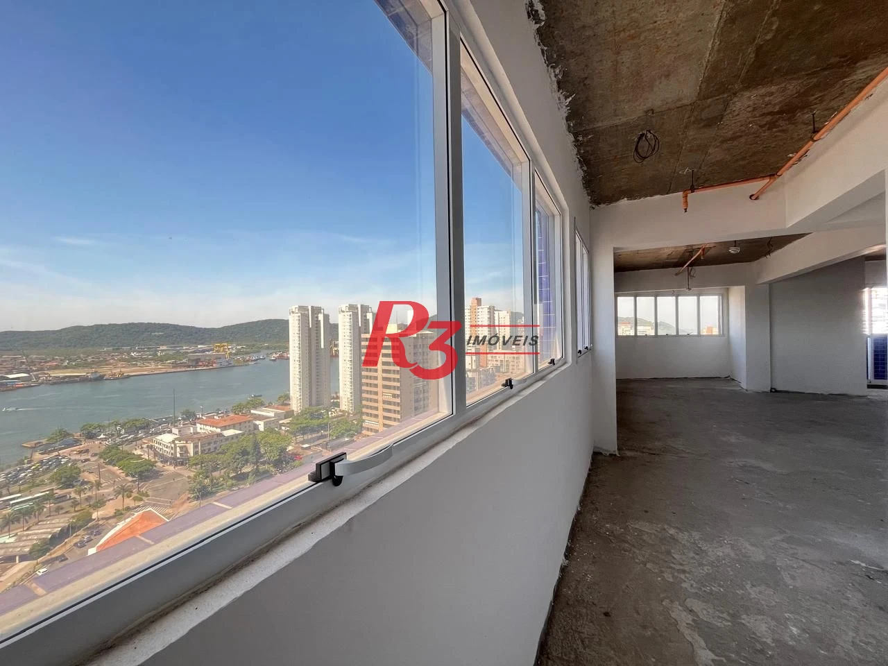 Sala à venda, 135 m² por R$ 1.150.000,00 - Ponta da Praia - Santos/SP