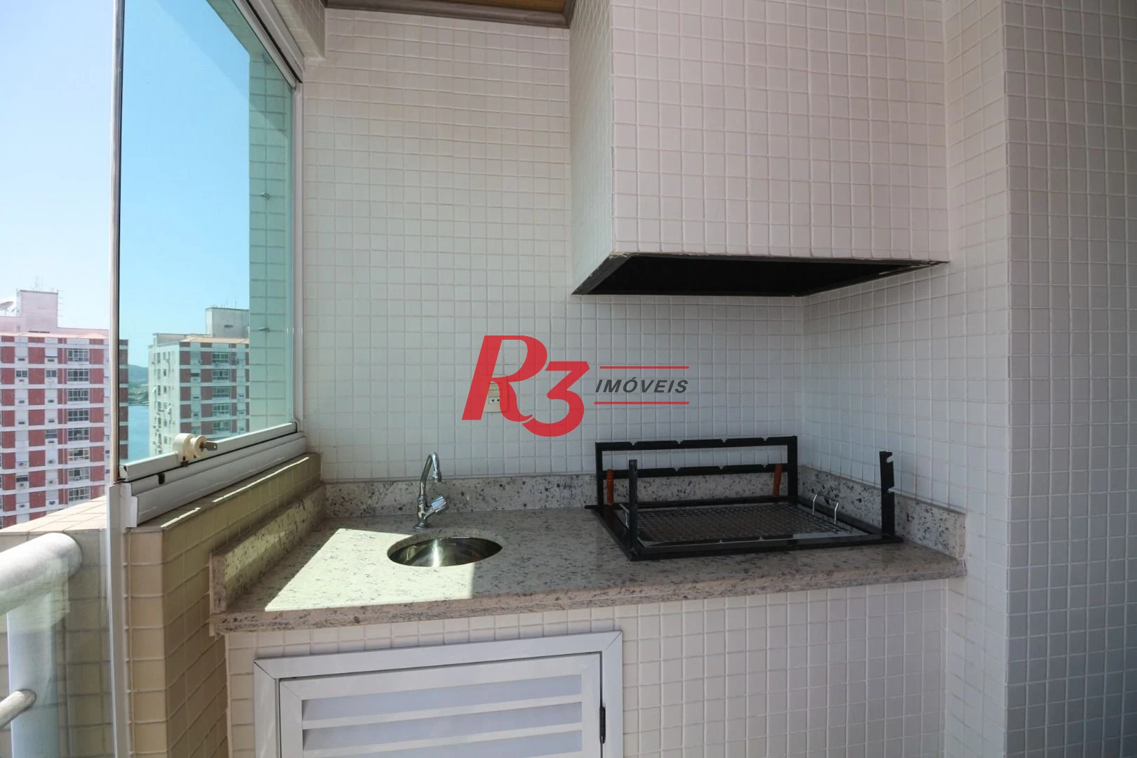 Apartamento com 3 dormitórios à venda, 199 m² por R$ 3.180.000,00 - Ponta da Praia - Santos/SP