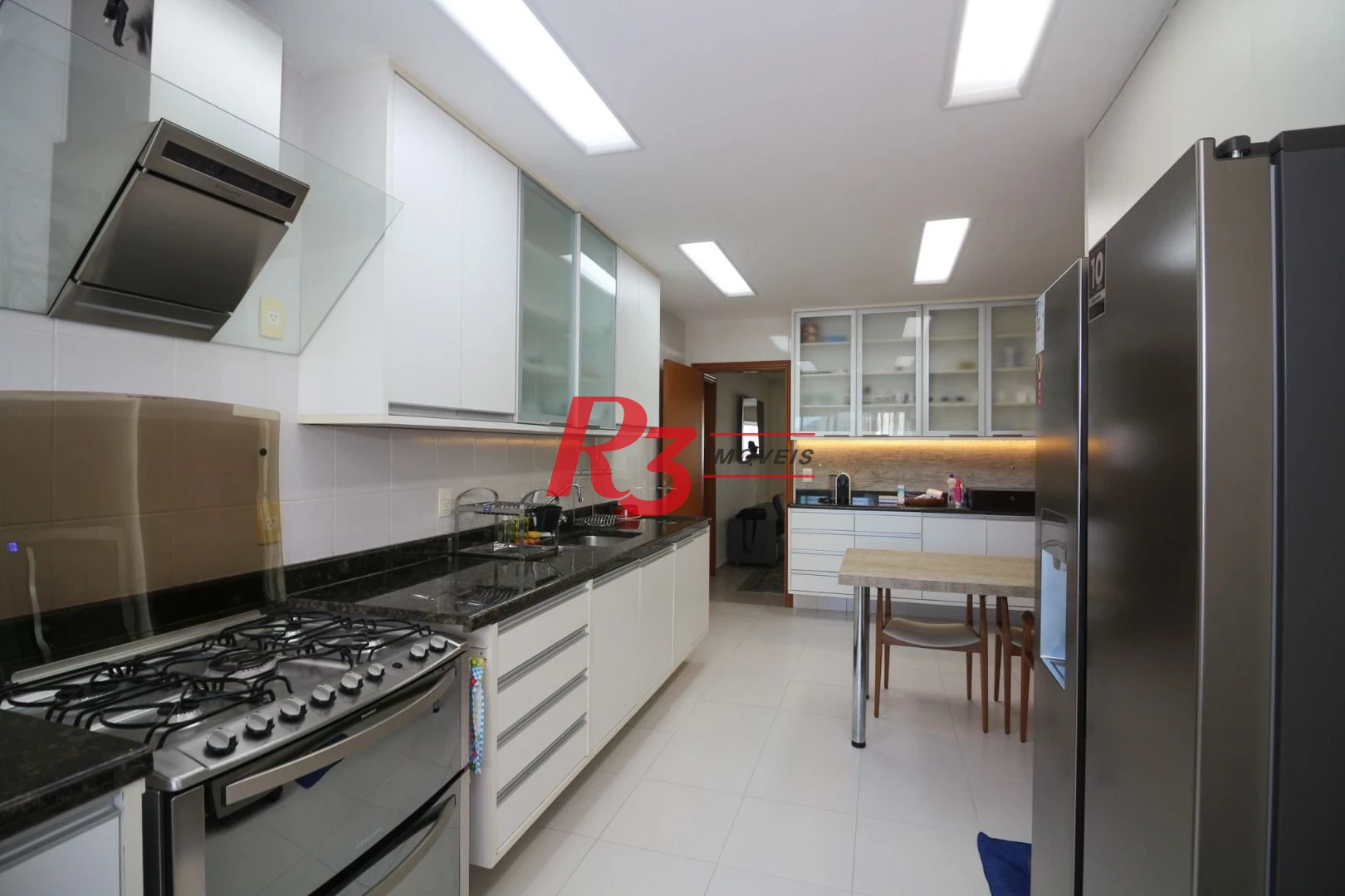 Apartamento com 3 dormitórios à venda, 199 m² por R$ 3.180.000,00 - Ponta da Praia - Santos/SP