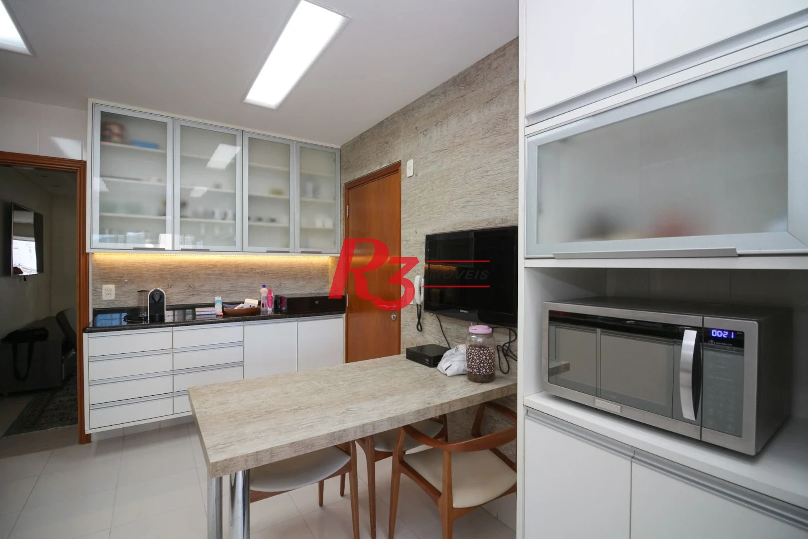 Apartamento com 3 dormitórios à venda, 199 m² por R$ 3.180.000,00 - Ponta da Praia - Santos/SP